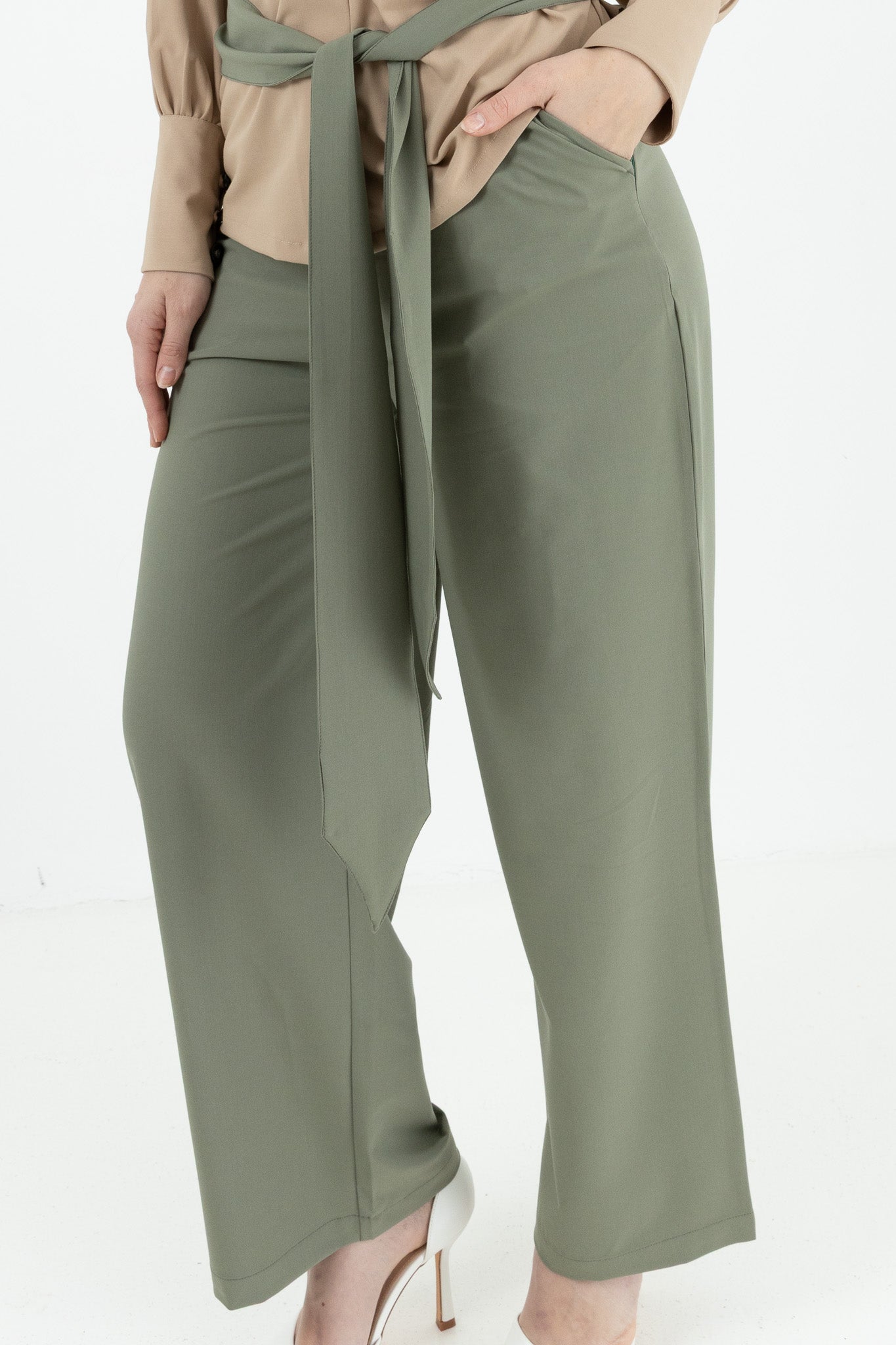 Wide Leg Trousers
